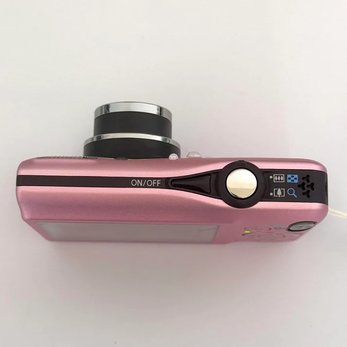 Pre-Owend Digital Camera