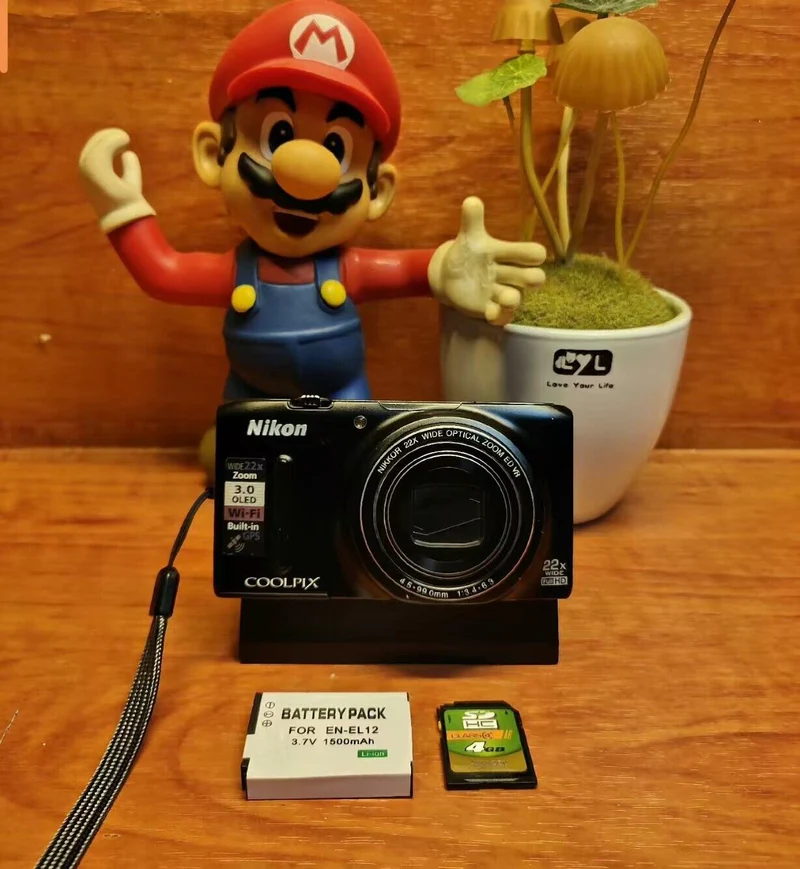Old-School Digital Camera – Limited Availability